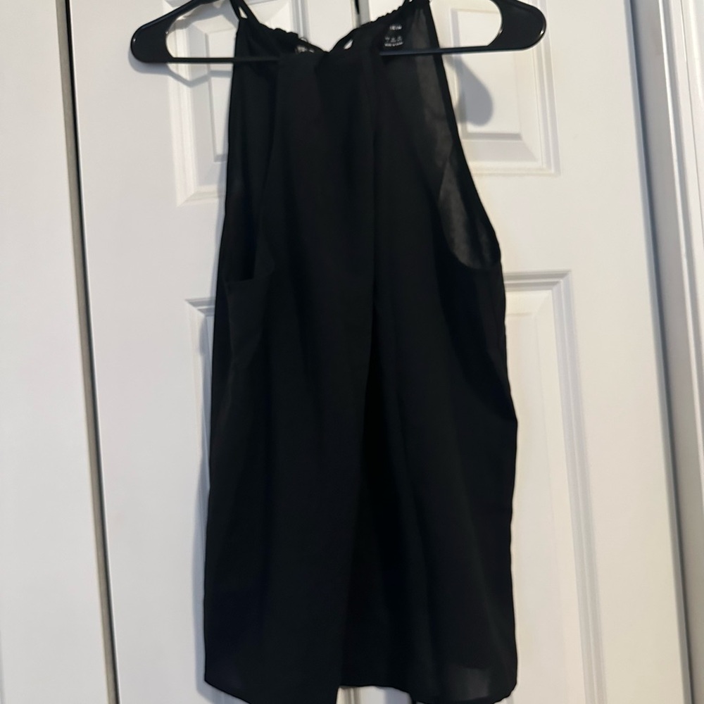 Black Sleeveless Top